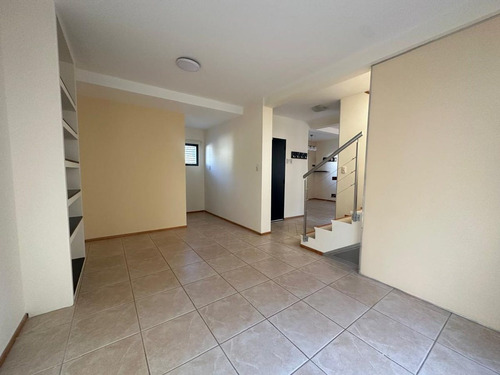 Casa 3 Dormitorios Barrio Pueyrredon