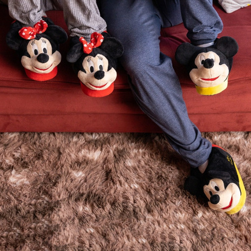 Imagem 6 de 10 de Pantufa 3d Pelúcia Minnie Mouse - Solado Borracha - Disney