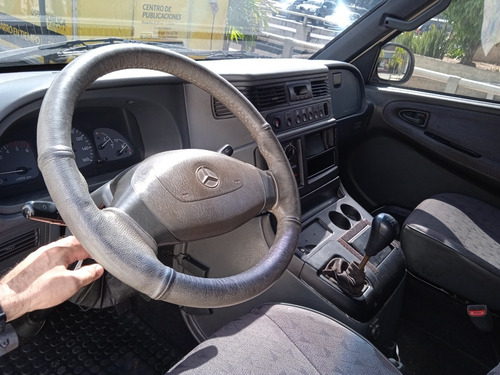 Imagen 12 de 13 de Mercedes Benz Mb100