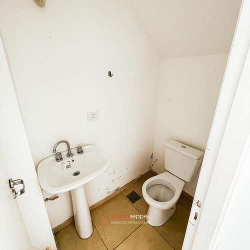Duplex En Venta/alquiler En Villa Allende - 2 Dormitorios - Cochera, Asador Y Pileta - Seguridad