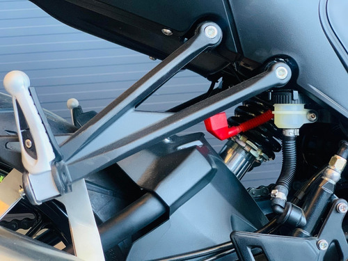 Imagen 21 de 25 de Benelli Leoncino 250 - No Ktm, No Husqvarna, No Honda!