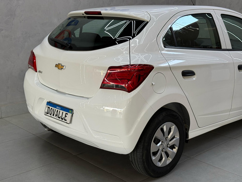Chevrolet Onix Onix Hatch Joy 1.0 8V Flex 5p Mec.