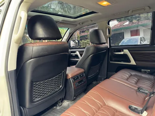 Toyota Land Cruiser Sahara Blindaje 2
