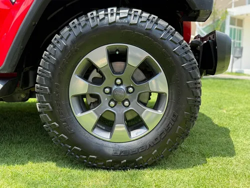 Jeep Wrangler 3.7 Unlimited Sahara 3.6 4x4 At