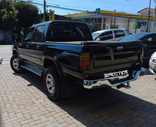 Toyota Hilux 2cdl Srv