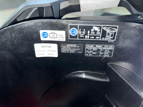 Honda Xadv 750 2024