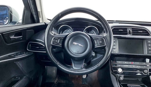 Imagen 5 de 15 de 45089 - Jaguar Xe 2016 Con Garantía