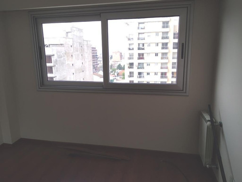 Imagen 2 de 8 de Departamento - Lanús