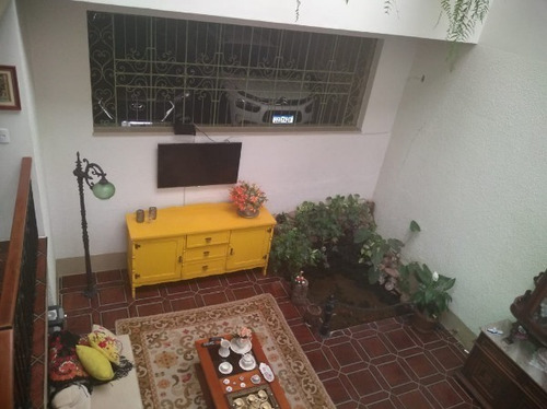 Casa Em Medianeira Com 3 Dormitórios - Su18