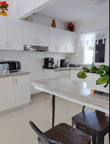 Se Vende Hermosa Villa En Residencial Veron Punta Cana Rd