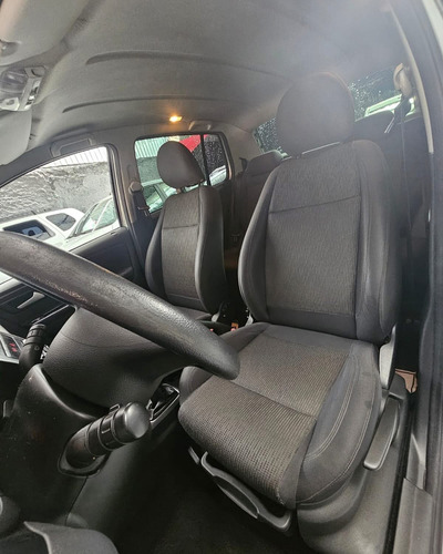 Volkswagen Fox 1.6 Vht Total Flex 5p