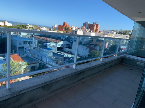 Imagen 3 de 17 de Vista, Luz ,balcin C/ Parillero.amenities