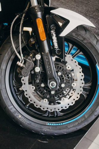 Imagen 17 de 17 de Cfmoto Nk 400 Concesionario Oficial Con Tablero Tft Nuevo!