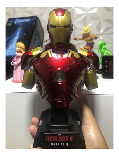 Busto Homem De Ferro Iron Man Mark 42 Led 23 Cm Ironman
