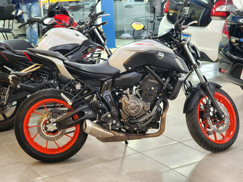 Yamaha Mt07 Abs 2021 - Baixissima Km
