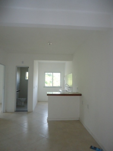Imagem 3 de 13 de Apartamento Para Alugar Na Cidade De Caucaia-ce - L12404