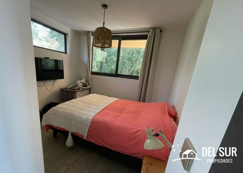 Casa Moderna Rodeada De Bosque En Loteo Urbanizado Sta Clara