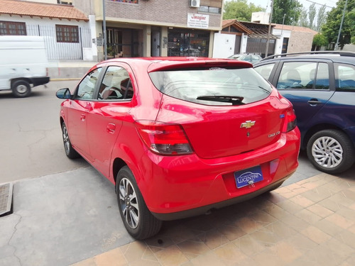Imagen 5 de 7 de Chevrolet Onix Ltz