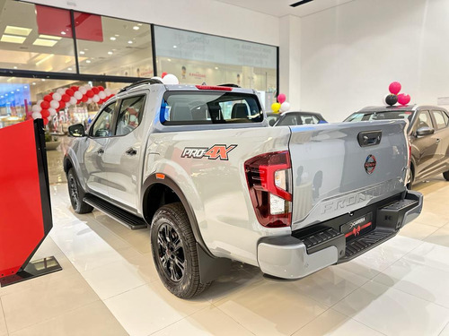 Nissan Frontier 2.3 16V TURBO DIESEL PRO4X CD 4X4 AUTOMÁTICO