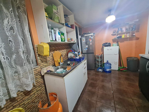 Se Vende Cómodo Departamento En La Comuna De Maipú