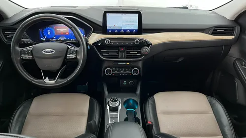 Ford Escape TITANIUM HEV