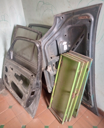 Tapa Maletera De Daewoo Cielo Y Racer Modificado Color Verde (Usado)