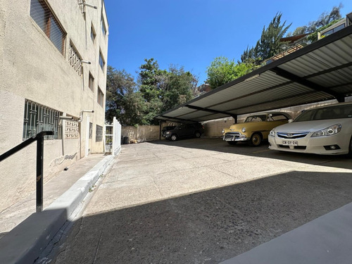 Vendo Departamento De 3 Dorm Mas Servicios. En Luis Pasteur
