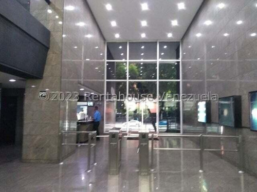 Agradable Oficina En Venta Campo Alegre Amc