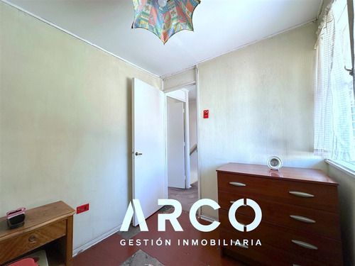 Casa En Venta De 4 Dorm. En Marathon. Macul