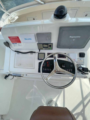 Yate Luhrs Convertible 35 Lv2586