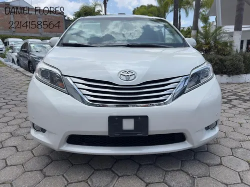 Toyota Sienna 3.5 Limited At