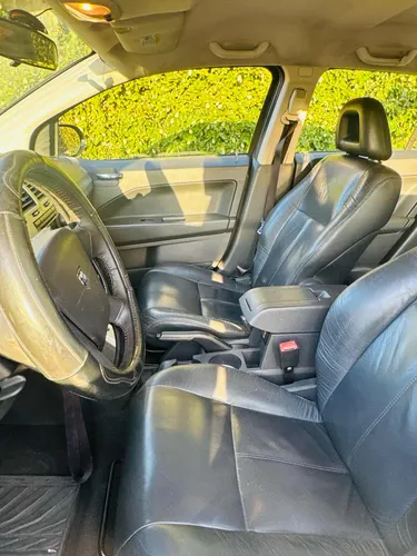 Dodge Caliber Automático