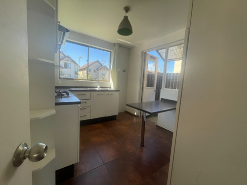 Se Vende Casa De 3 Dormitorios En Curauma, Valparaíso
