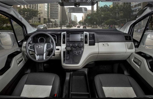 Imagen 13 de 15 de Toyota Hiace L2 H2 Okm 2022