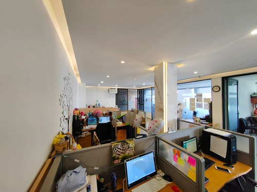 Oficina En Venta, Satélite, 109 M2