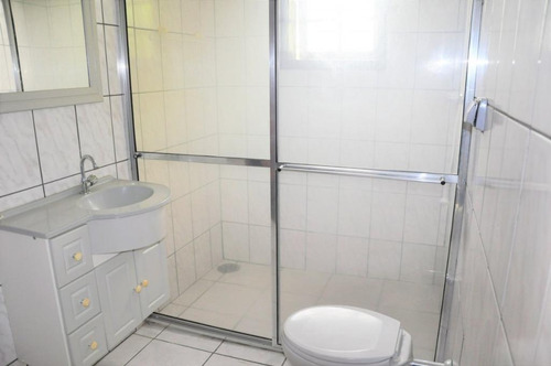 Imagem 17 de 25 de Casa Térrea Com 3 Suites E Piscina - Ca0718