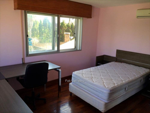 Imagen 9 de 11 de Rambla. Chalet De Tejas Vidriadas, Recepción