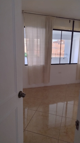 Habitación Con Baño Propio Cerca Al Aeropuerto (incluye Agua, Luz, Internet Y Ducha Con Terma) De S/. 380 Hasta S/. 480 Mensuales