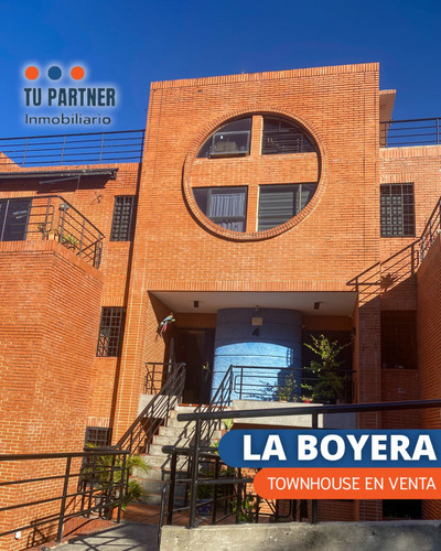 Town House  En Venta La Boyera