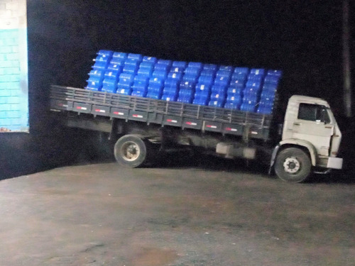 Caminhão Toco , Carroceria Volkswagem 12- 140