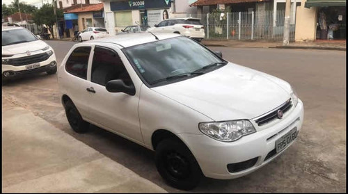 Imagem 3 de 7 de Fiat Palio 2015 1.0 Fire Flex 3p