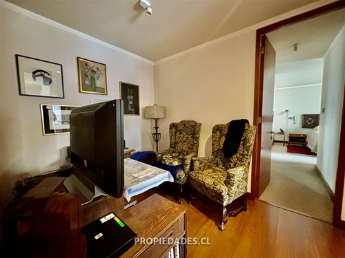 Departamento En Venta De 4 Dorm. En Lo Barnechea