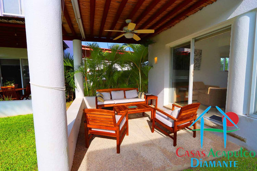 Cad Vindeza A 01. Terraza Con Salida Y Acceso A Jardín Y Albercas