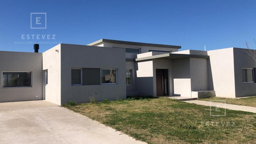Casa A Estrenar - Barrio Cerrado San Rafael, Villanueva, Tigre