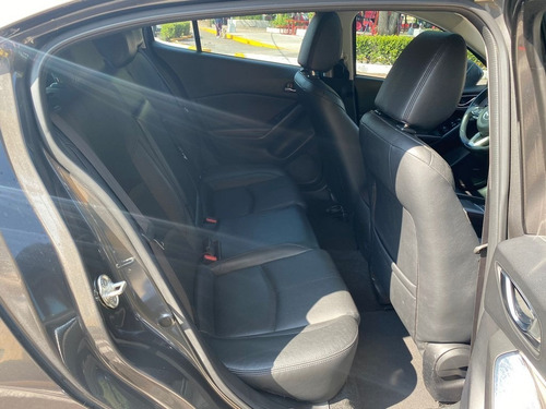 Imagen 13 de 15 de Mazda 3 2018 S Grand Touring