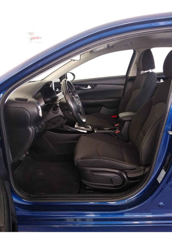 Imagen 10 de 15 de Kia Forte Sedan 2019 4p Ex, 2.0 L Mpi Atkinson Ta6, Ba, Bl,