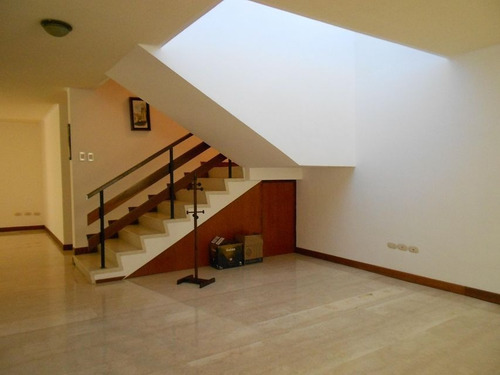Imagen 3 de 28 de Lmgc Vende Espectacular Casa En El Cafetal Cod: 21-7504