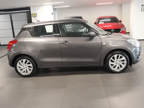 Suzuki Swift Hibrido 1.2 Mecanico 2022