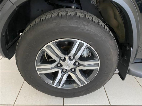 Imagem 11 de 11 de Toyota Hilux Sw4 Hilux Sw4 Srv 4x2 2.7 Flex Aut 7 Lugares