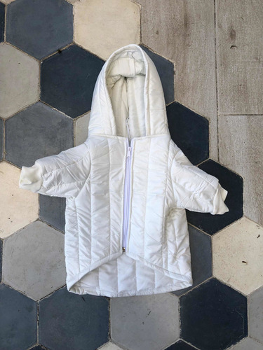 Imagen 2 de 5 de Chaqueta Acolchada Blanca Para Perros Medianos